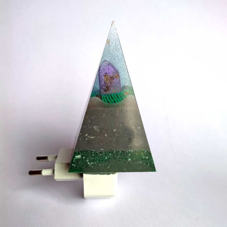 BEAMING NUMBIAN PRANIC PYRAMID